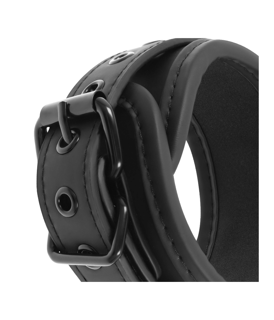 FETISH SUBMISSIVE - VEGAN LEATHER NECKLACE AND HANDCUFFS WITH NOPRENE LINING