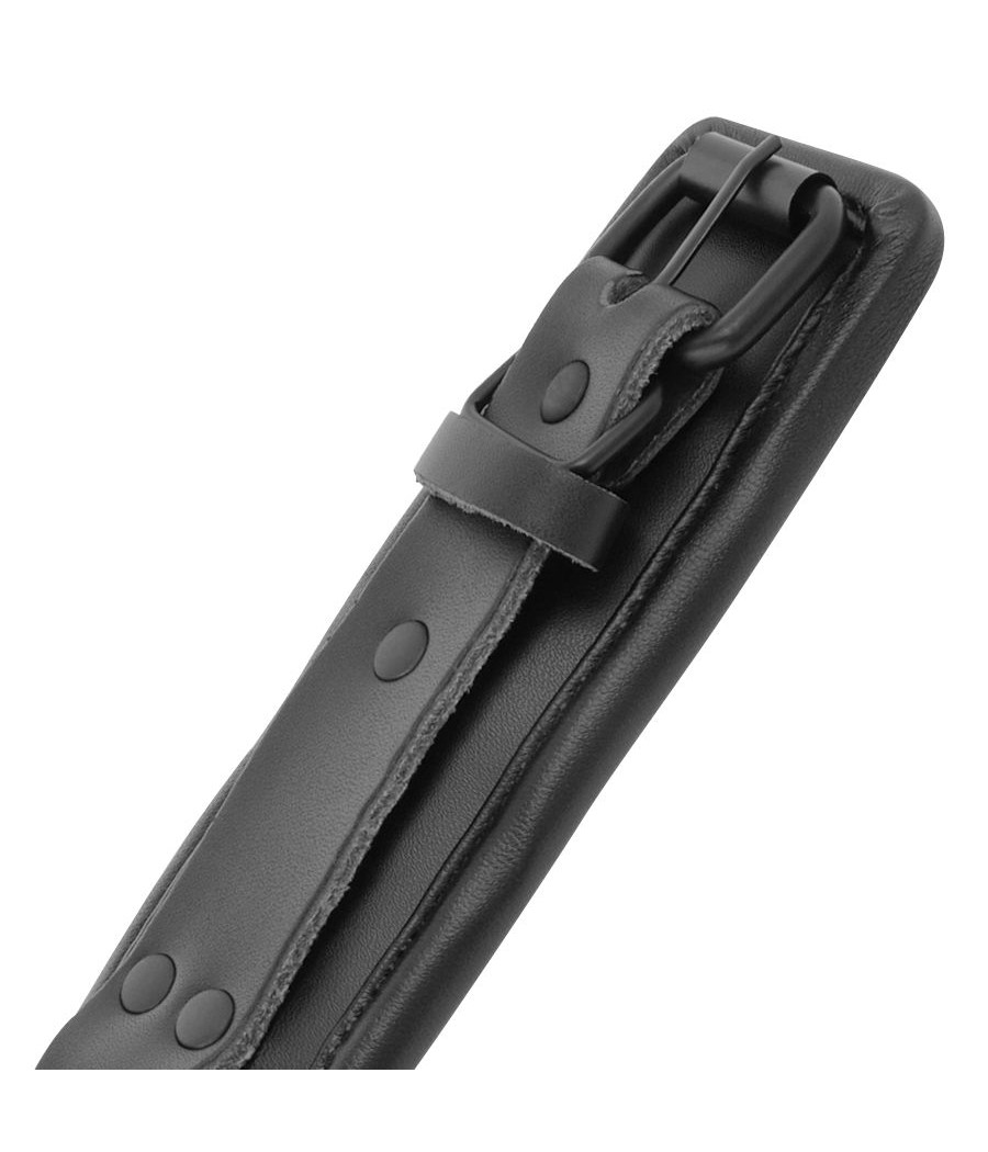 DARKNESS - HANDSCHELLEN UND KRAGEN AUS SCHWARZEM LEDER