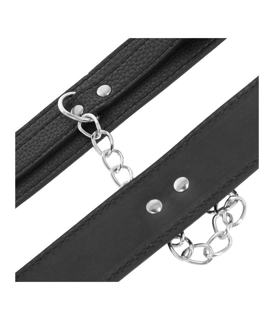 DARKNESS - BLACK TEXTURED LEATHER HANDCUFFS