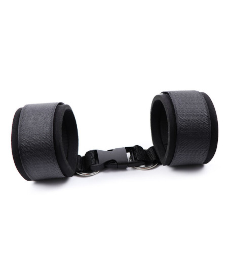 OHMAMA FETISH - FERMAPOLSO IN NEOPRENE CON GANCIO E ANELLO