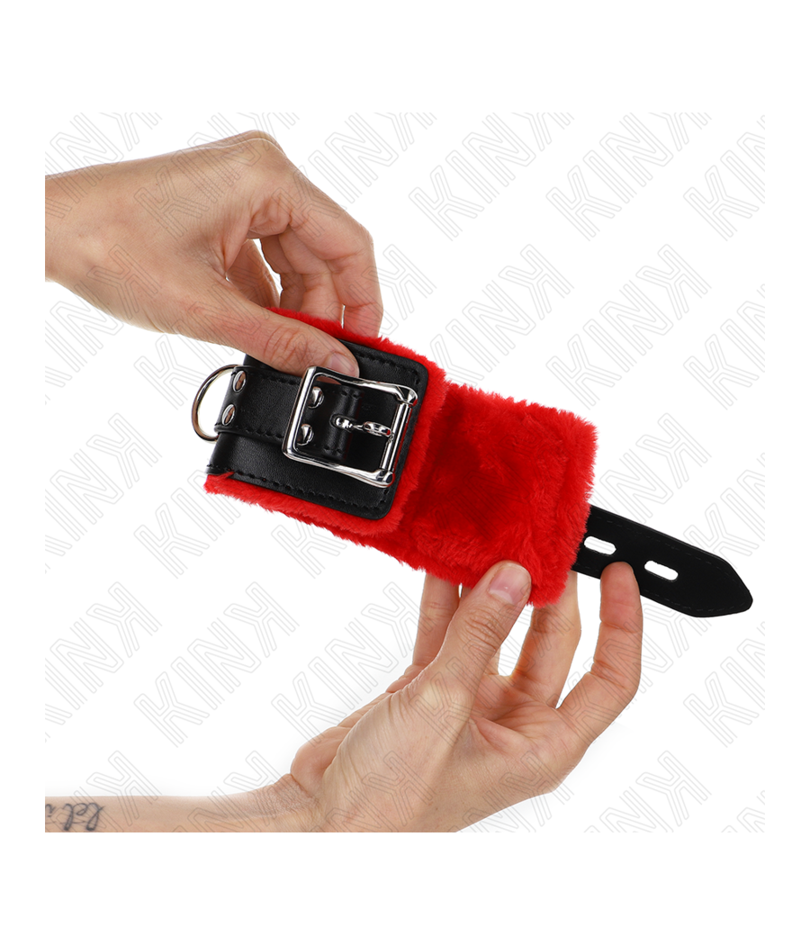 KINK - FUR LINED WRIST RESTRAINTS WITH SQUARE HOLES RED AND BLACK BELT ADJUSTABLE 17-29 CM X 6 CM