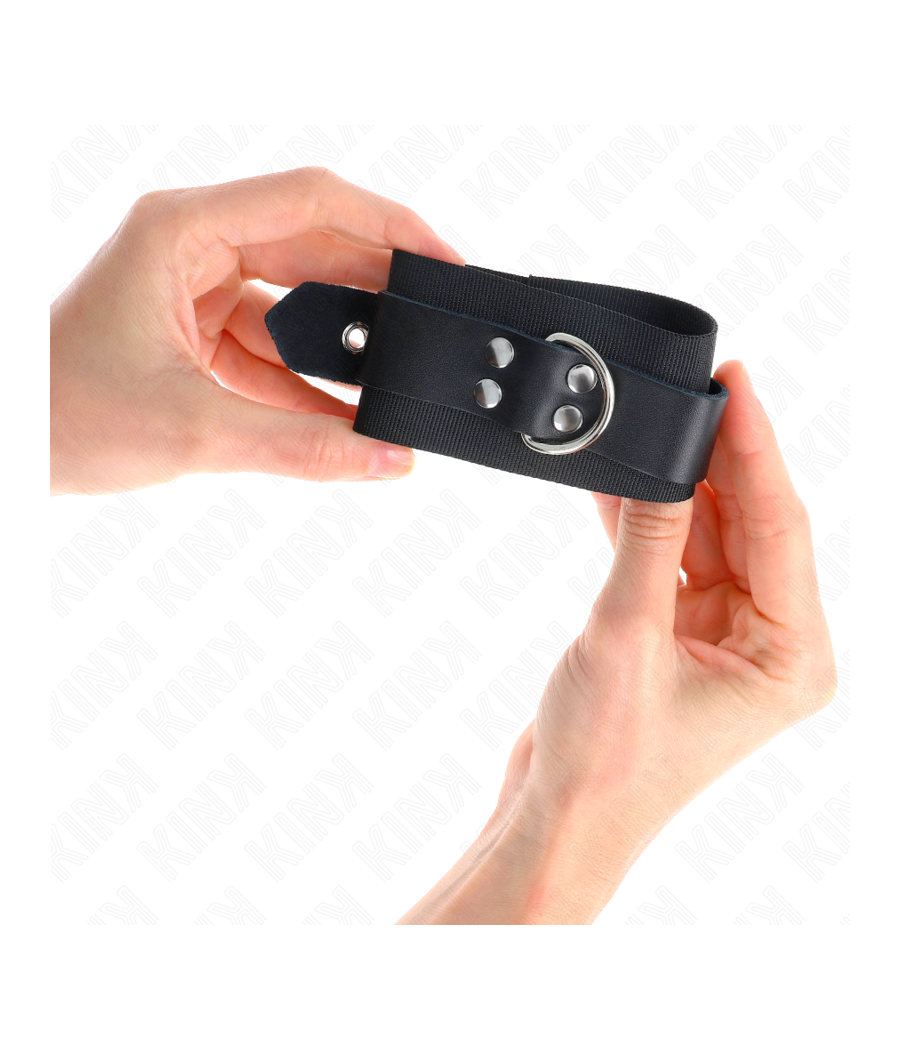 KINK - NYLON WRIST RESTRAINTS BLACK WITH LEATHER BELT BLACK ADJUSTABLE 19-29 CM X 5.1 CM