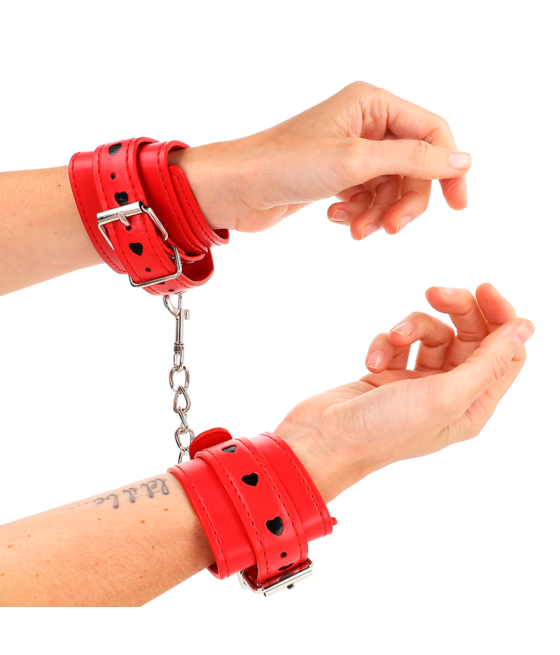 KINK - POLSO ROSSO CON INTARSIO A CUORE NERO REGOLABILE 21-28 CM X 5,5 CM