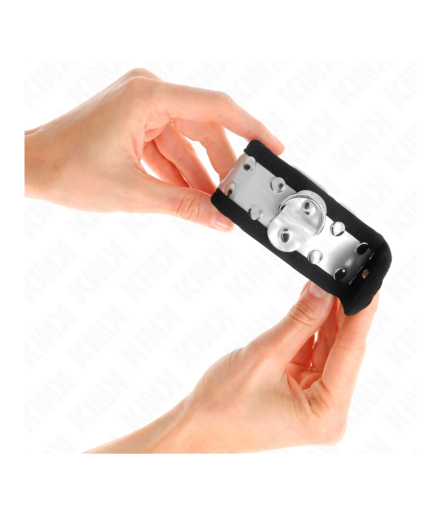 KINK - THIN WRIST RESTRAINTS BLACK / SILVER 30 X 4 CM