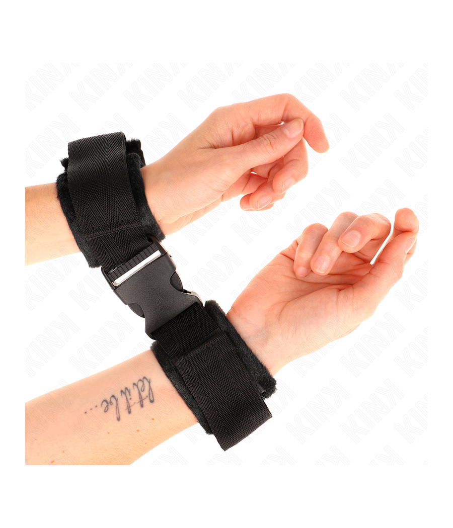 KINK - NYLON BIND HOOK&LOOP WRIST RESTRAINTS RED-BLACK MODEL 1 AJDUSTABLE 25-35 CM X 6 CM